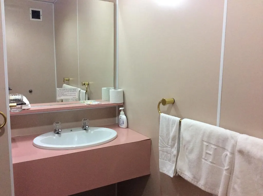 Harbour City Motor Inn Wellington 3*,